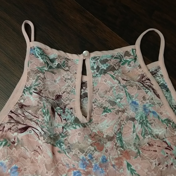 Pink floral lace halter dress. - Picture 3 of 7